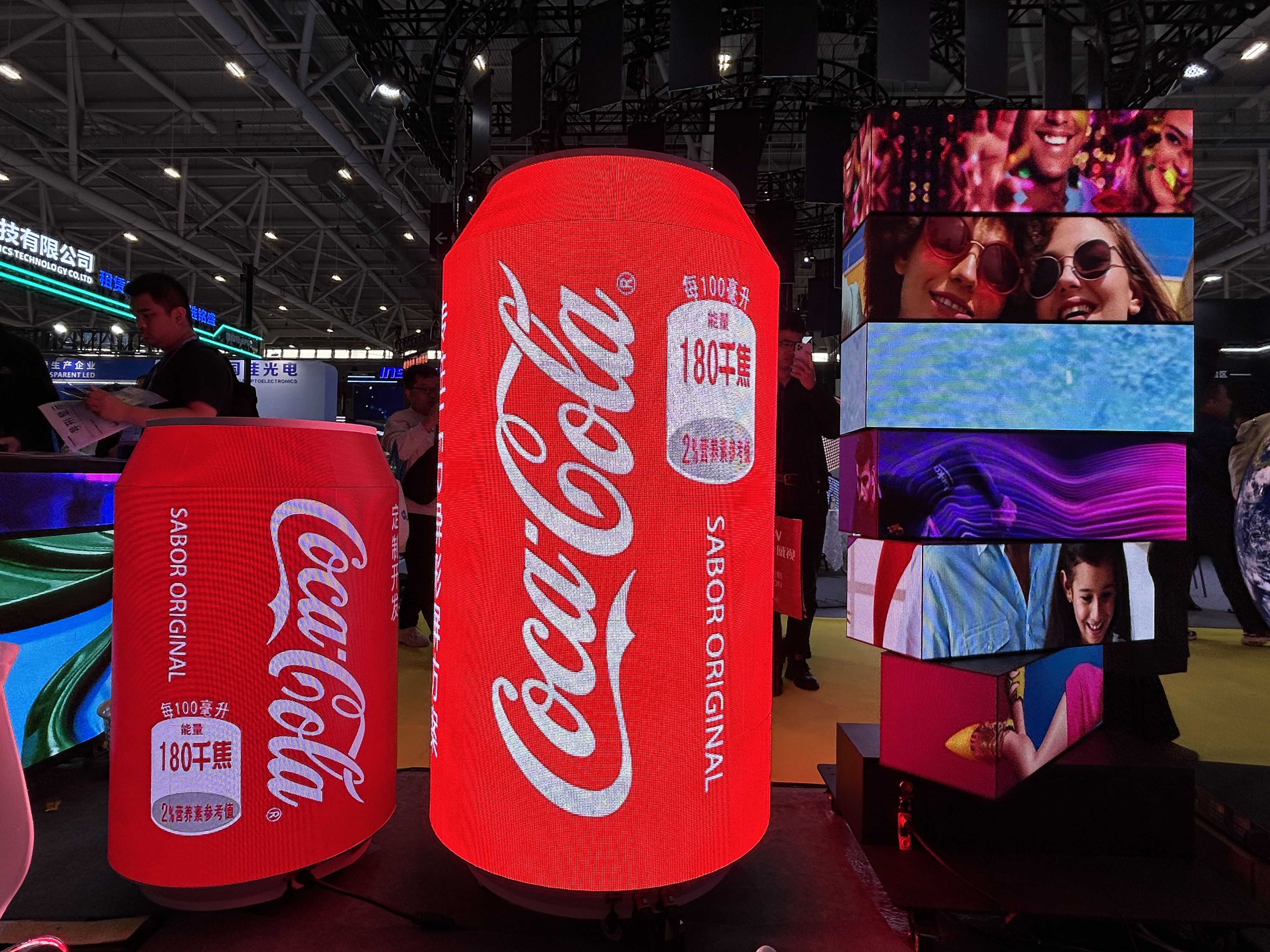 How Creative Can-Shaped LED Displays Boo